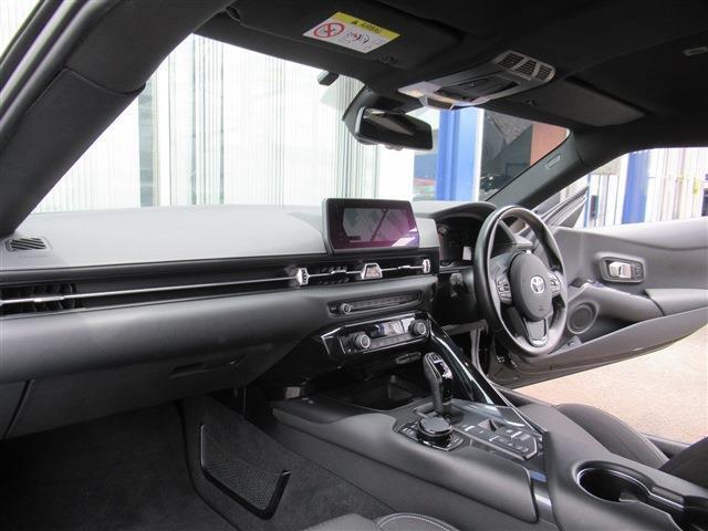 Toyota　Supra　Safety・6灯式LEDヘッドランプ・8.8インチHDDナビ・フルセグ・Apple　CarPlay・WORK19インチAW・BSM・BTオーディオ・Rフォグ・パドルシフト