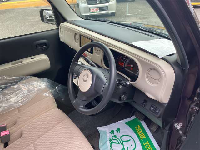 運転席側です