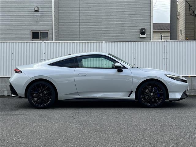 安心の全車保証付き！（※部分保証、国産車は納車後3ヶ月、輸入車は納車後1ヶ月の保証期間となります）。その他長期保証(有償)もご用意しております！※長期保証を付帯できる車両には条件がございます。