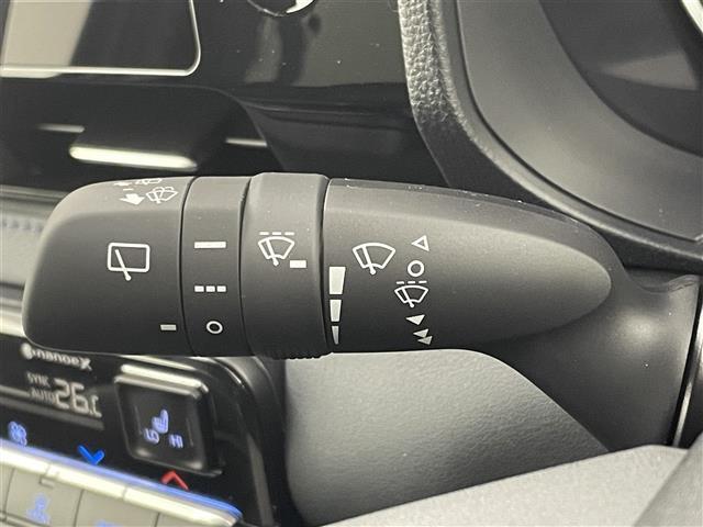 【運転席操作部】快適なドライブを楽しむための機能が装備されています！運転席から触れるので、使いやすいです！除菌プランいれていただくと、さらに清潔で安心していただけます！