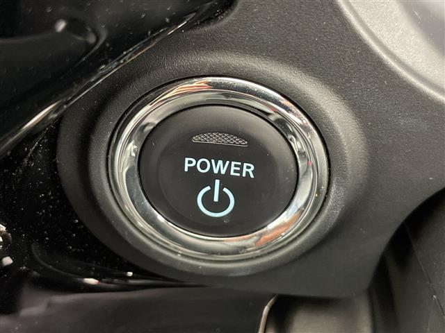 【運転席操作部】快適なドライブを楽しむための機能が装備されています！運転席から触れるので、使いやすいです！除菌プランいれていただくと、さらに清潔で安心していただけます！
