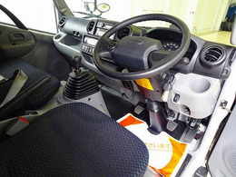 AC PS PW SRS ABS 集中ドアロック 左電格ミラー AM/FMラジオ ETC2.0 バックモニター タコグラフ ターボ 排気ブレーキ フロア6MT