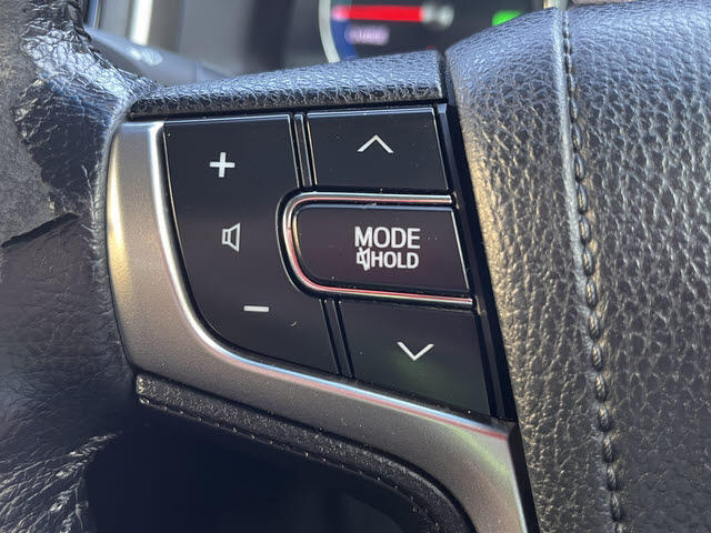 国の指定工場併設でアフターサービスも充実！点検・車検・お車のカスタマイズもサービススタッフまでご相談ください！経験と知識豊富なサービススタッフが親切・丁寧に対応いたします！