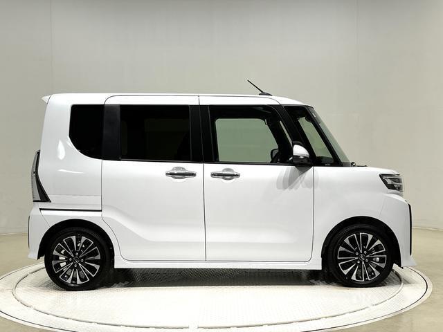 【当社専門スタッフがキレイにしてます】ダイハツ広島では展示前に当社中古車センターにてクリーニング！店舗でも定期的に洗車♪品質には自信があります！お気軽にご来店下さい