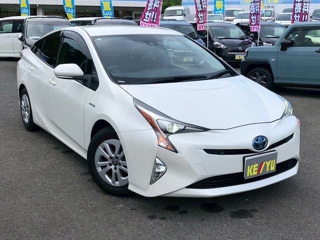 専門業者によるルームクリーニング実施☆室内の細かい所からエンジンルームまでキレイになった状態でお渡し致します♪