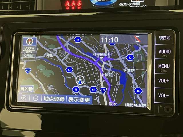 いまや必須装備「ナビゲーション」搭載！知らない場所にスイスイッとドライブ。もう、これなしではハンドルを握れませんね！でも運転中の操作は危険ですのでご注意ですね☆