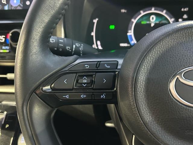 【　ステアリングスイッチ　】手元のスイッチでナビ操作が可能です！！非常に便利な機能です。取り付けのナビによってはオプション設定となっております！詳しくはスタッフまで♪