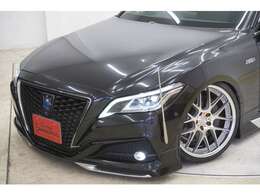 流石はクラウン！外装も豪華な仕上がりとなっております！