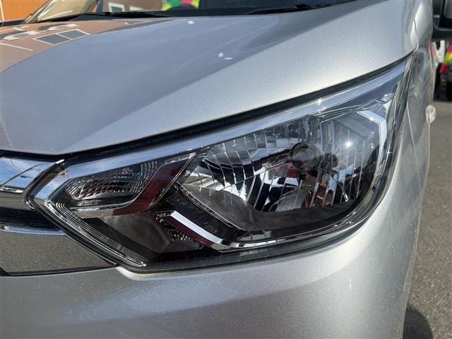 軽・車検の看板と電光掲示板が目印です！届出済 未使用車をお探しの方はこちらの看板を目印にお越しください。※似たような看板のお店がございますのでお間違えのないようご注意ください。