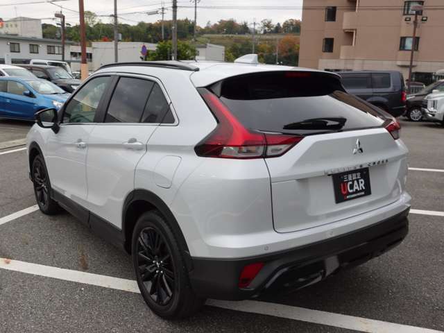 リヤ周りのデザインもスタイリッシュでカッコいいです！