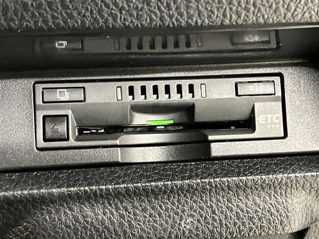 高速道路をスイスイッと通過の『ETC』付き！ETCカードをお持ちでない方は、トヨタETCカードもございますので、ご相談下さいね！
