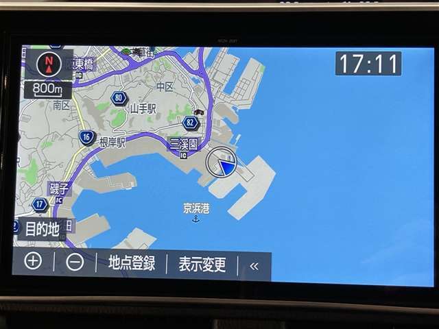Bluetooth接続可能なナビゲーションになります。ハンズフリーも搭載されています。