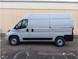 全長5,410mmのロングバンです。