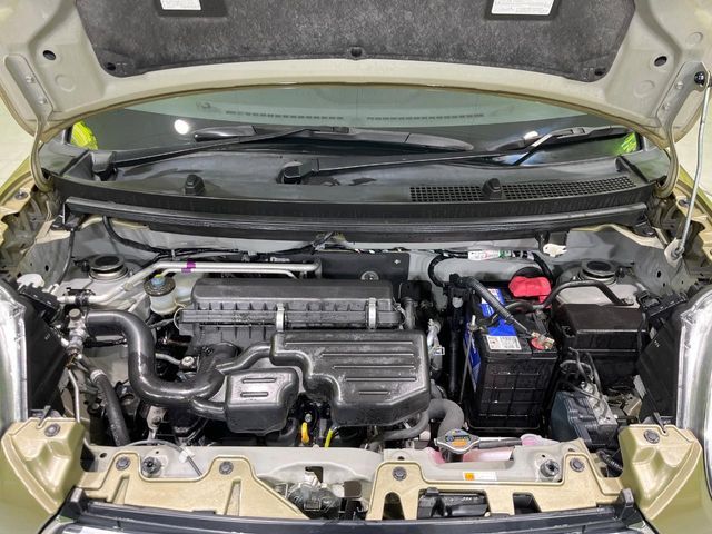 親切・丁寧な専門メカニックスタッフが応対！・車検・点検整備・事故等の修理などアフターサービスも安心。お車のカスタマイズもネクステージのサービススタッフまでご相談ください！