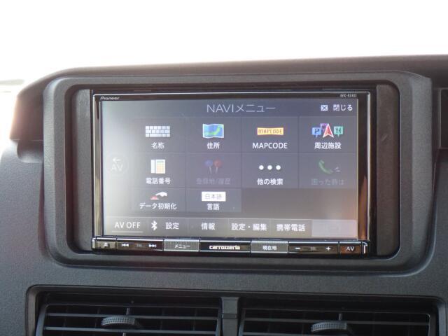 レンタカー使用のお車ですのでナビが既に装備されています♪