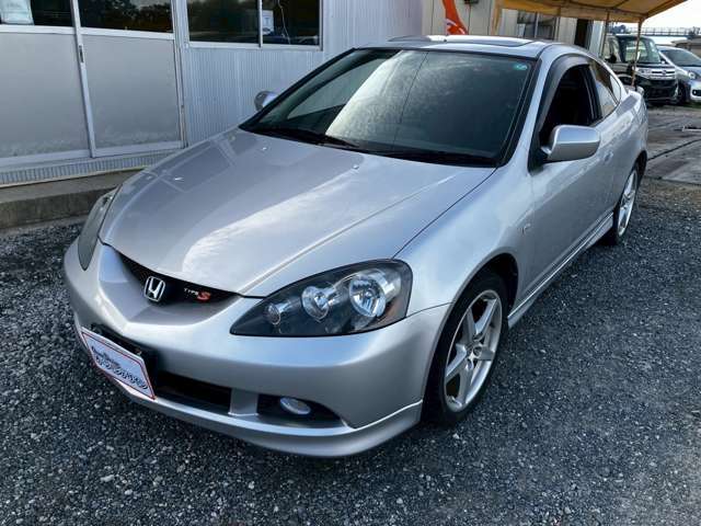 納車前の整備もしっかりさせて頂きます。もちろんアフターサービスもお任せ下さい！オプション品や中古パーツなどご要望ございましたらお気軽にお問い合わせ下さい！リーズナブルな価格でご対応させていただきます