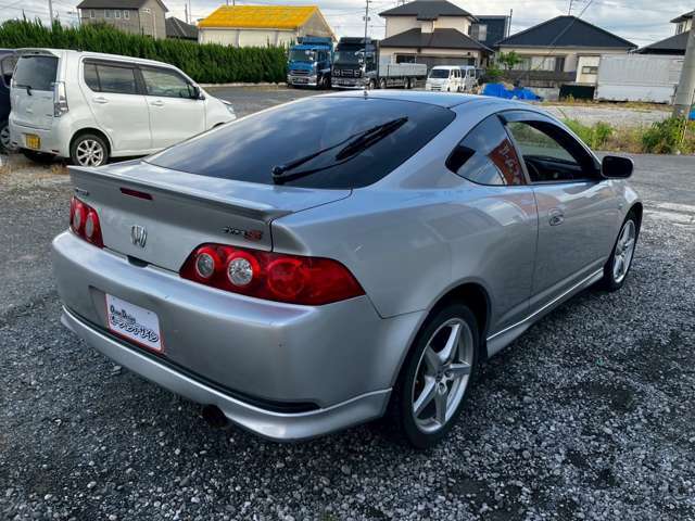 中古車販売　オーシャンデザイン福岡本店　〒811-4305福岡県遠賀郡遠賀町松の本4丁目11-21　TEL：093-235-9870　FAX：093-235-6108