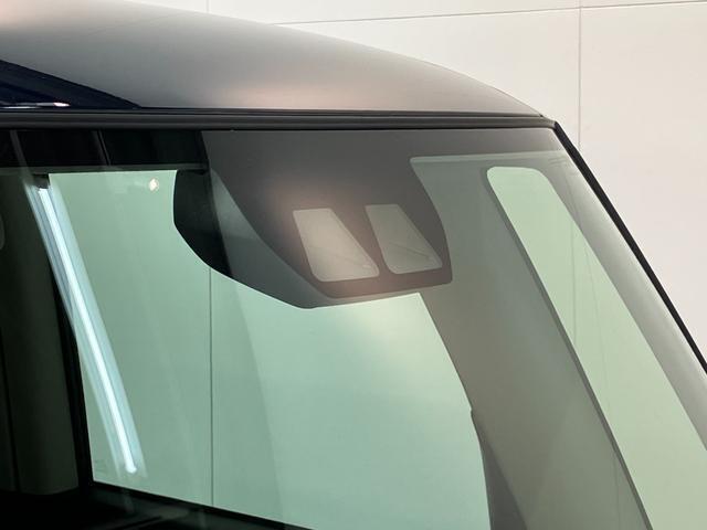 品質へのこだわり！フロアマットやシートなど車内をキレイに清掃し、ニオイや汚れなどを徹底的にクリーニングしてもらっております。室内はピカピカです☆