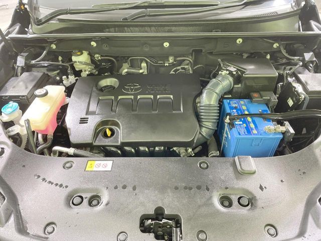 親切・丁寧な専門メカニックスタッフが応対！・車検・点検整備・事故等の修理などアフターサービスも安心。お車のカスタマイズもネクステージのサービススタッフまでご相談ください！