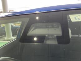 デュアルセンサーブレーキサポートや横滑り防止装置、車線逸脱警報機能などのサポート装備も充実♪