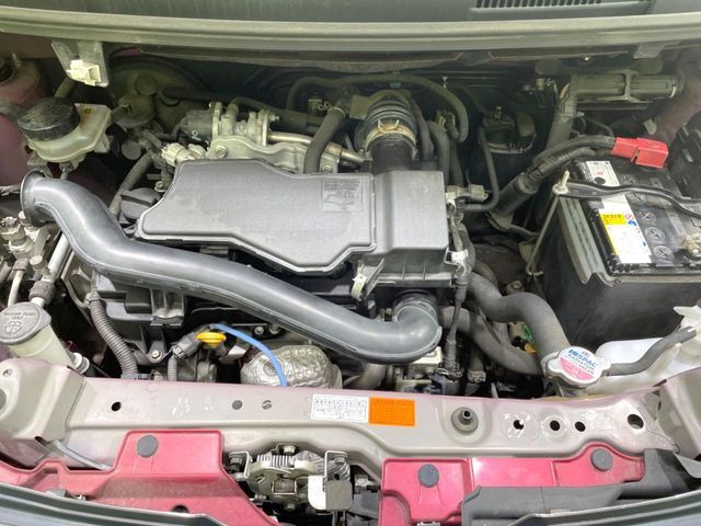 親切・丁寧な専門メカニックスタッフが応対！・車検・点検整備・事故等の修理などアフターサービスも安心。お車のカスタマイズもネクステージのサービススタッフまでご相談ください！