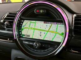 先進のBMW　タッチパッド付きi-driveとほぼ同性能のHDDナビゲーションになります。USBインターフェースやブルートゥースオーディオなど様々な先進機能をお楽しみいただけます。