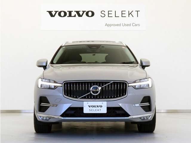 北欧の感性が息づくSUVの真価を追求した、ダイナミック・スウェディッシュSUV。ボルボXC60は、よりスマートにその輝きを増して進化しました。