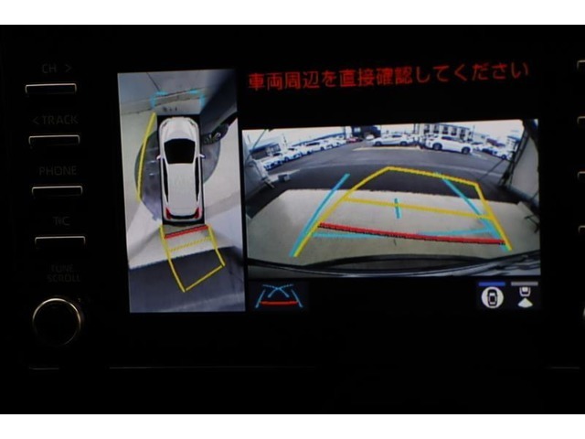 パノラミックビューモニターが付いているので、車の上から見た映像が確認できます。慣れないボディサイズでもより安心してお乗りいただけます。＊車両周辺の情報を確認できますが、直接周囲の安全をご確認ください。