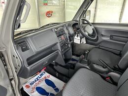 広い視界で運転の際、ストレスに感じることもありません！