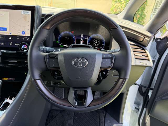 車内クリーニングした後ご納車致します。別途オゾン除菌、脱臭等も承っております♪