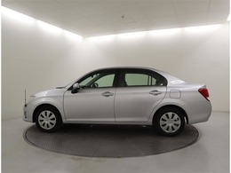 トヨタが中古車選びを変える「TOYOTA認定中古車」。選ぶならトヨタの安心中古車！　1、徹底した洗浄　2、車両検査証明書付き　3、ロングラン保証　且つ、修復歴が無い車です！