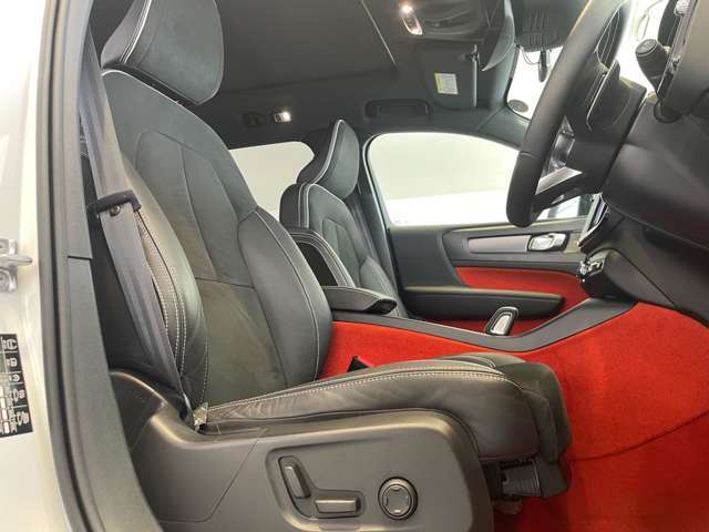 ご覧いただきありがとうございます。車両詳細等お気軽に店舗スタッフまでお問い合わせください。通話無料の専用フリーダイヤルもご用意しております【 0078-6003-890074 】ぜひご利用ください。