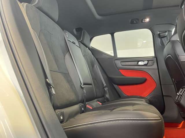 ご覧いただきありがとうございます。車両詳細等お気軽に店舗スタッフまでお問い合わせください。通話無料の専用フリーダイヤルもご用意しております【 0078-6003-890074 】ぜひご利用ください。