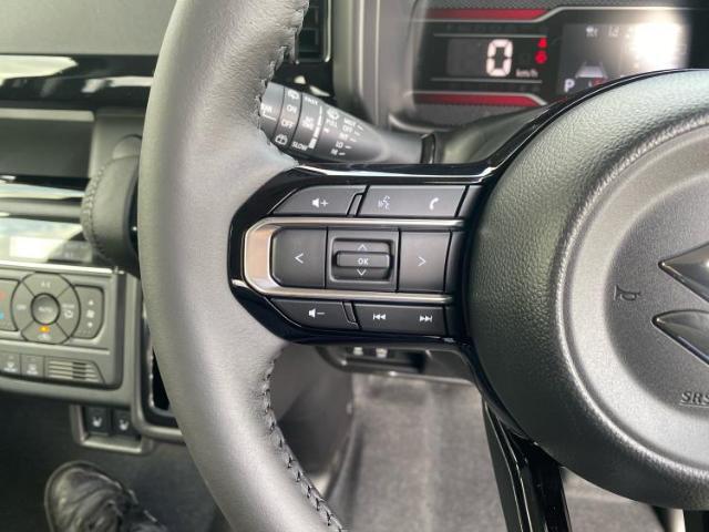 お車に合わせて無料保証以外にも、保証範囲、期間、距離を拡充させた有料保証もご用意しております！中古車の購入が初めてで不安・・・というお客様もご安心ください！