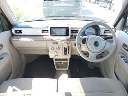 車を運転する際には運転席の存在は欠かせません。なのでしっかりとチェックしたいポイントですね。