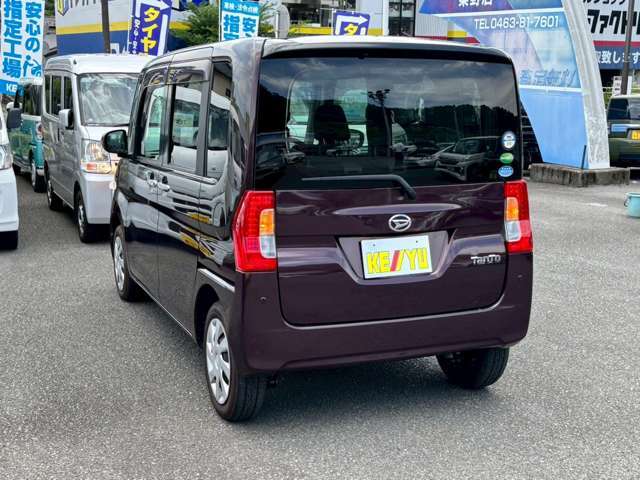 当社の展示車は全車両に”社団法人自動車公正取引協議会”の車両状態説明書を掲示しております。修復歴の有無は勿論、ドア等の外板の交換歴の有無までも表示☆口頭説明では無く書面にてお渡ししております♪