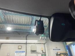 前後ドライブレコーダーが付いております！！