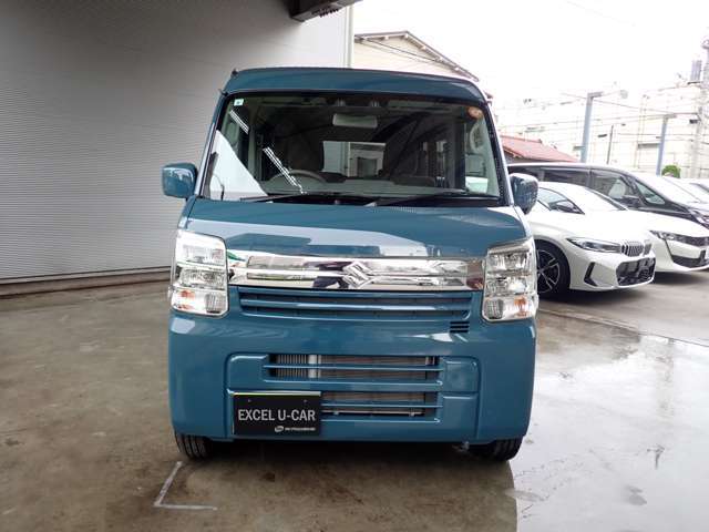 メーカー保証付　AppleCarPlay　バックカメラ　スマートキー　バックセンサー　衝突軽減ブレーキ　ETC　シートヒーター　USBポート　オートライト　LEDヘッドライト