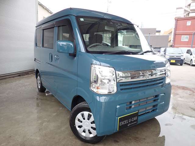 メーカー保証付　AppleCarPlay　バックカメラ　スマートキー　バックセンサー　衝突軽減ブレーキ　ETC　シートヒーター　USBポート　オートライト　LEDヘッドライト