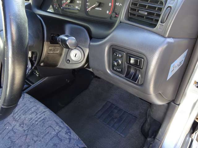 日産 ルキノクーペ 1.8SS 1996年 14.5万キロ (千葉県) Car Boon 日産 ルキノクーペ 1.8SS 1996年 14.5万キロ (千葉県) Car Boon