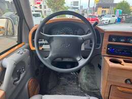 簡単なものなら朝お預かりしたお車を、夕方にはお引き渡しできます。修理中は代車をご用意させていただきますのでご不便をお掛けすることもございません。