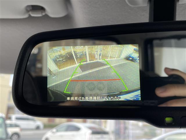 【　バックカメラ　】便利なバックカメラ装備で安全確認を頂けます。駐車が苦手な方にもオススメな便利機能です♪