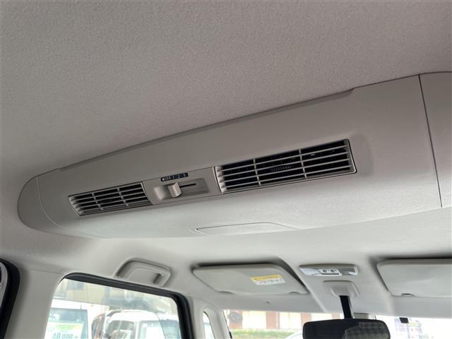 【後席エアコン操作部】