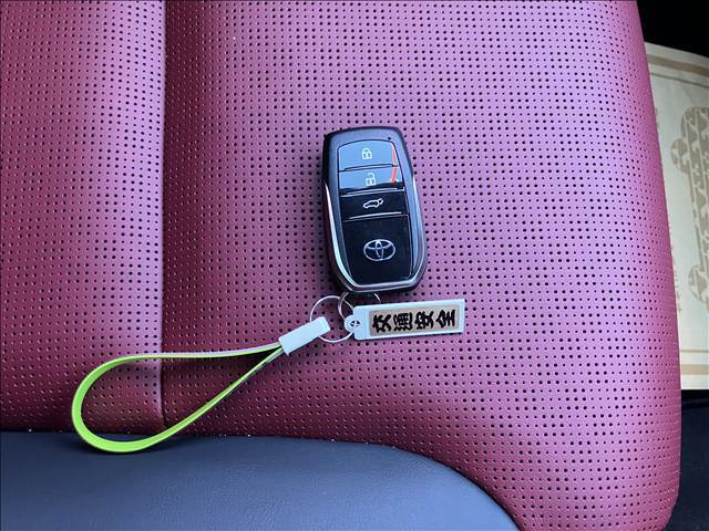 ★スマートキー★開け閉め楽々なスマートキー♪エンジン始動も鍵を指す手間いらず！