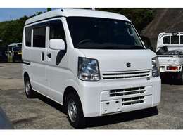 全国納車承ります。ご自宅までの配送も可能です。詳しくは当店スタッフまでお問い合わせください。