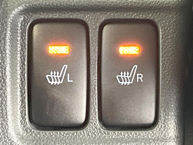 【シートヒーター】寒い日に重宝するシートヒーター！エアコンより早く温まってくれるので寒がりの人も安心ですね♪エアコンの温風は乾燥するから苦手、という方にもをおすすめです。