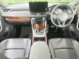 グループ総在庫数約30，000台！！全国の系列店からメーカー・車種問わずご紹介出来るので、あなたにピッタリのお車が見つかるはずです♪まずはお問い合わせ下さい☆