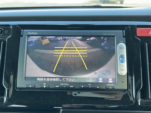 1列目、2列目ともに、シート、フロアマットはキレイな状態です！☆後席も充分なスペースが確保できます。お尻や背中のホールド感が高く疲れにくくなっております♪快適性も充分です☆