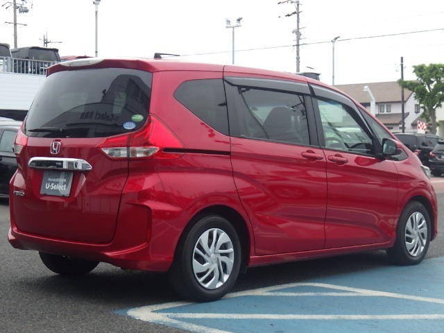 ★Honda自動車保険あんしんプラン★ 自動車保険に無償で修理特典をプラスしたHondaのお店ならではの保険プラン！自動車保険もHondaスタッフにおまかせください♪