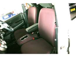 走行距離が6万キロでキレイな状態をキープしています。気になるキズや汚れもないと思います。シートにスレやヘタリもなく気に入っていただけると思います。